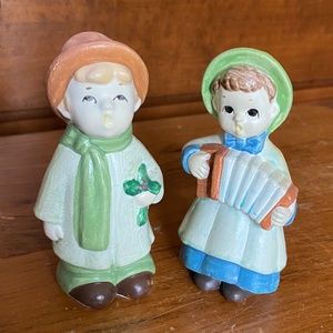 Vintage Christmas Carolling Figurines, Small